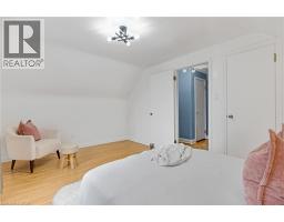66 SHERWOOD Avenue - 26