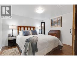 66 SHERWOOD Avenue - 28