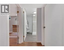 66 SHERWOOD Avenue - 36