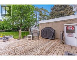 66 SHERWOOD Avenue - 41