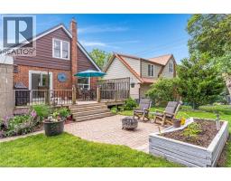 66 SHERWOOD Avenue - 44