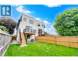 1230 ALEXANDRA Avenue - 43