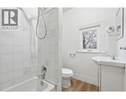 39 BURLINGTON Street E - 13