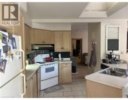 100 - 102 STANLEY Street - 9