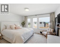 39 BELLHOUSE Avenue - 16