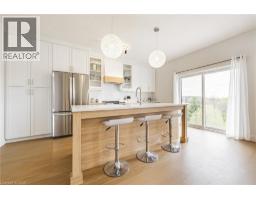 546 BENNINGER Drive - 3