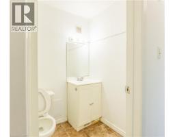 121 UNIVERSITY Avenue E UnitNo. 102 - 11