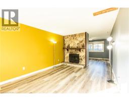 121 UNIVERSITY Avenue E UnitNo. 102 - 4