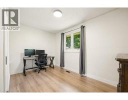 161 EAST PARK Drive - 15