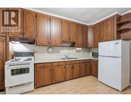 16 CONNAUGHT Avenue N - 22