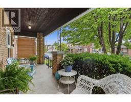 16 CONNAUGHT Avenue N - 5