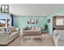 34 CAPRI Crescent - 16