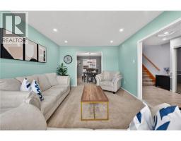 34 CAPRI Crescent - 17