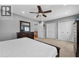 34 CAPRI Crescent - 32