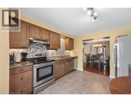 236 KINGSWOOD Drive UnitNo. 8 - 22