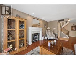 236 KINGSWOOD Drive UnitNo. 8 - 25