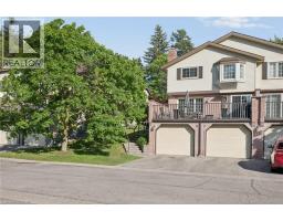 236 KINGSWOOD Drive UnitNo. 8 - 7