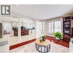 38 DEER RIDGE Crescent - 11