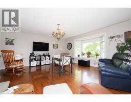 835 N YORK Avenue N - 5