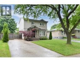 26 KIRKLAND Avenue - 1
