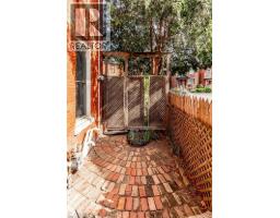 270 QUEEN Street S - 11
