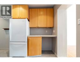 270 QUEEN Street S - 8