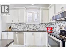 17 NARBONNE Crescent - 17