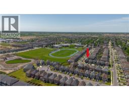 17 NARBONNE Crescent - 48