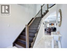 17 NARBONNE Crescent - 6