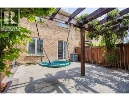 206 SPRINGSTEAD Avenue - 38
