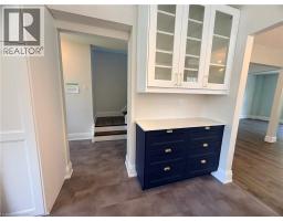 34 WOODRIDGE Drive - 7