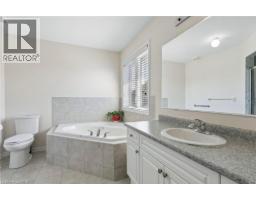 10 KLEMSCOTT Road - 21