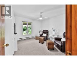 2360 8 Side Road - 24