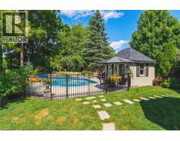 33 GOLFVIEW Crescent - 42