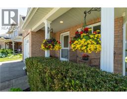 12 STIEFELMEYER Crescent - 3