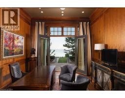 2054 LAKESHORE Road E - 13
