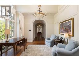 2054 LAKESHORE Road E - 18