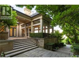 2054 LAKESHORE Road E - 35