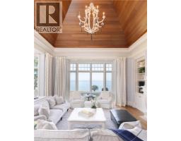 2054 LAKESHORE Road E - 9