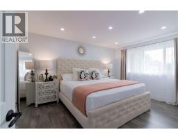 304 GREENFIELD Avenue - 23