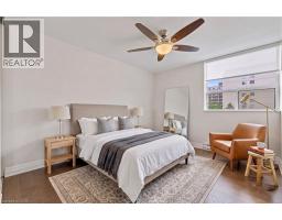 700 DYNES Road UnitNo. 414 - 14