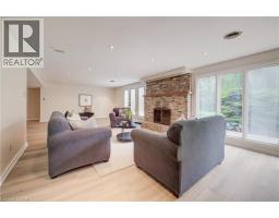 37 ALDERGRANGE Avenue - 19