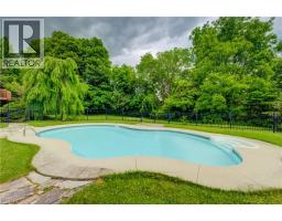 37 ALDERGRANGE Avenue - 28