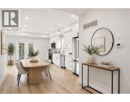 129 ST GEORGE Street - 33