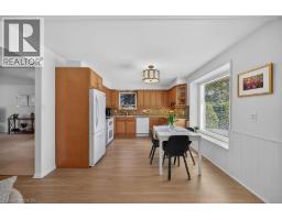 621 TOMAHAWK Crescent - 13