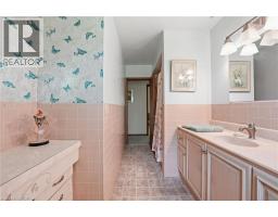 12 KEW Court - 17