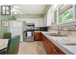 12 KEW Court - 4