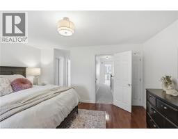 29 SUNNYCROFT Court - 18