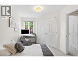 29 SUNNYCROFT Court - 27