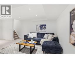 29 SUNNYCROFT Court - 31